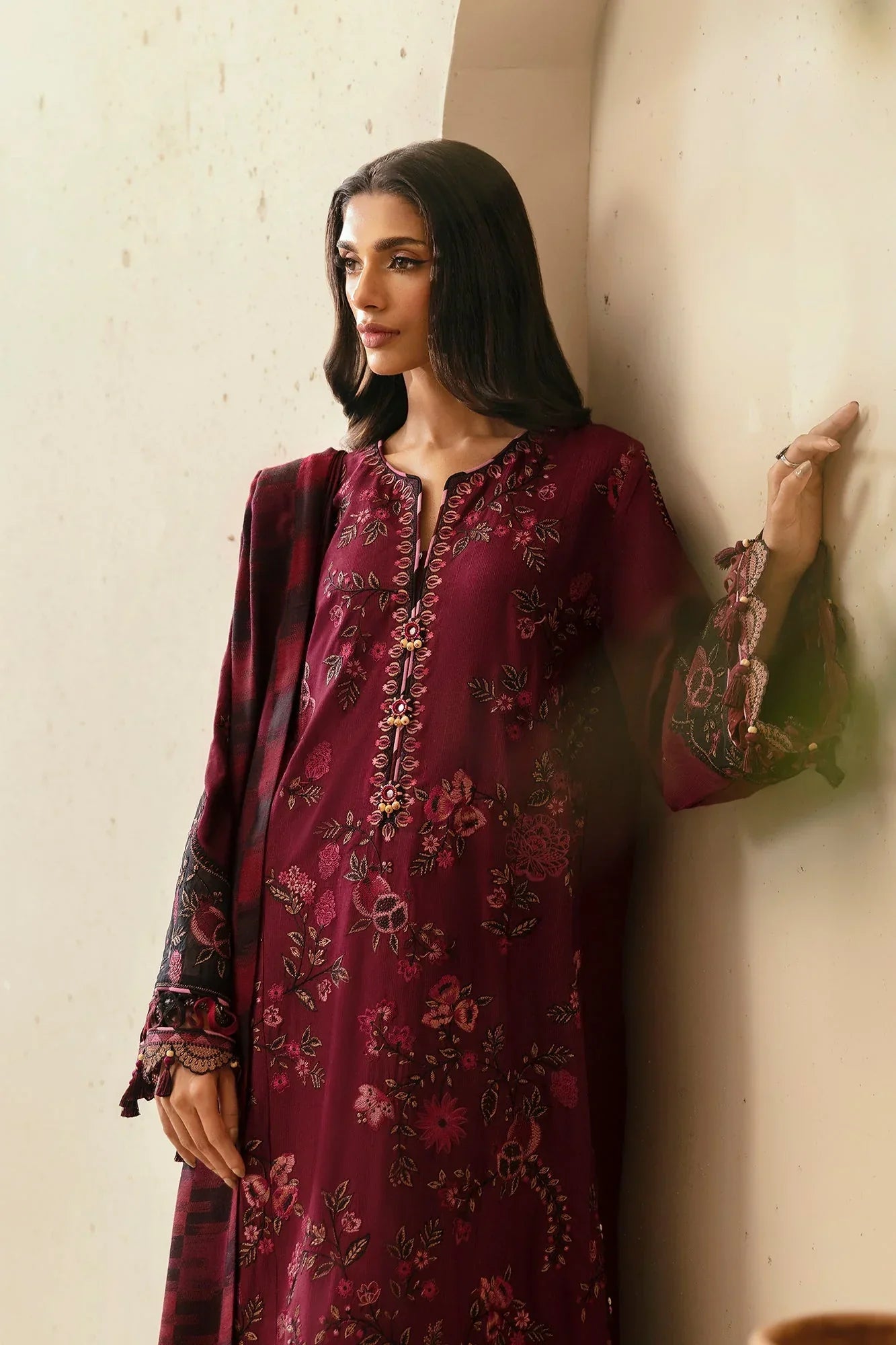 Lawn 3PC Embroidered with Digital Printed Jacquard Dupatta-5149