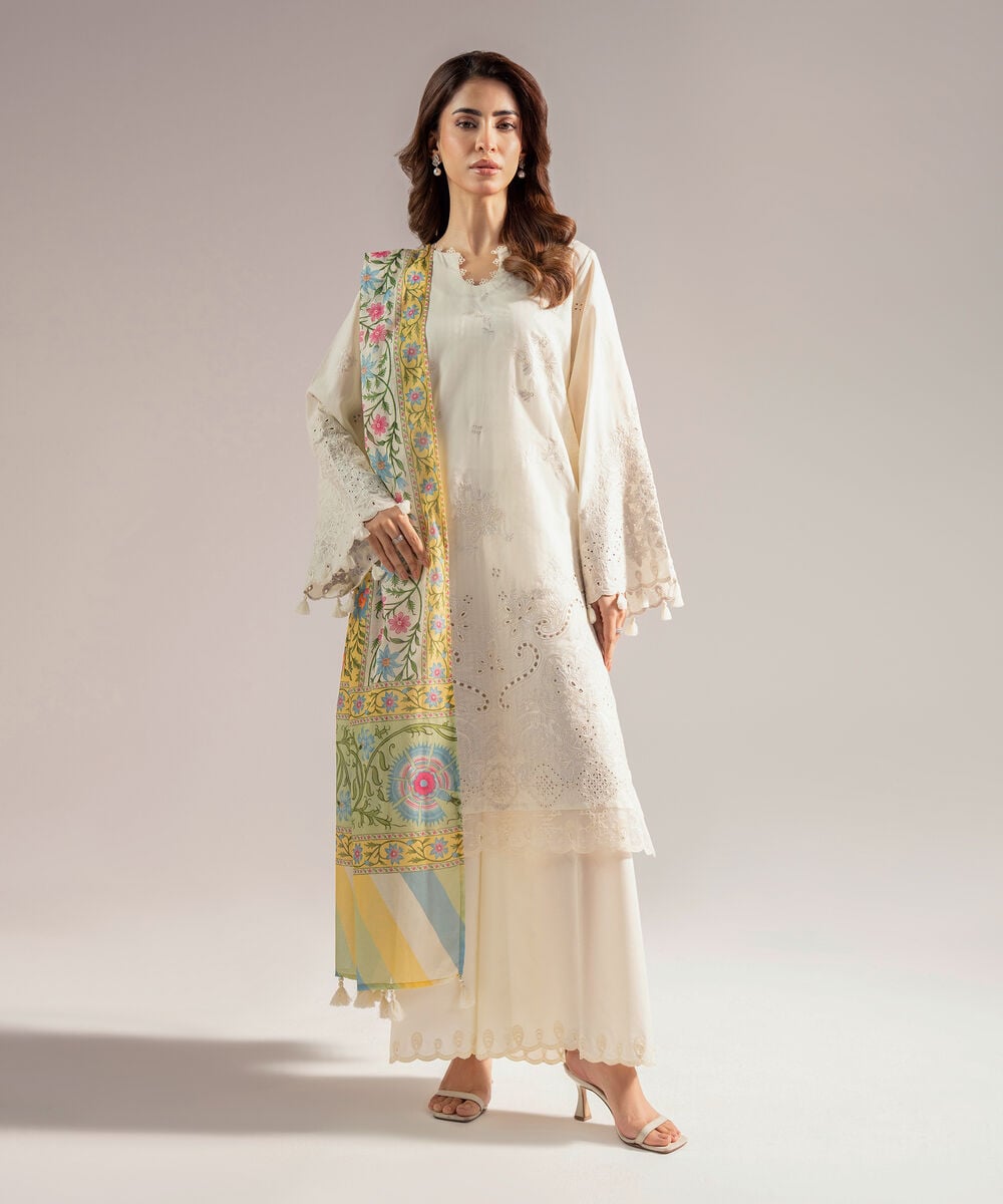 lookbook image shop_this_look_amDhCa